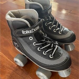 Kid’s Roller Skates size 2